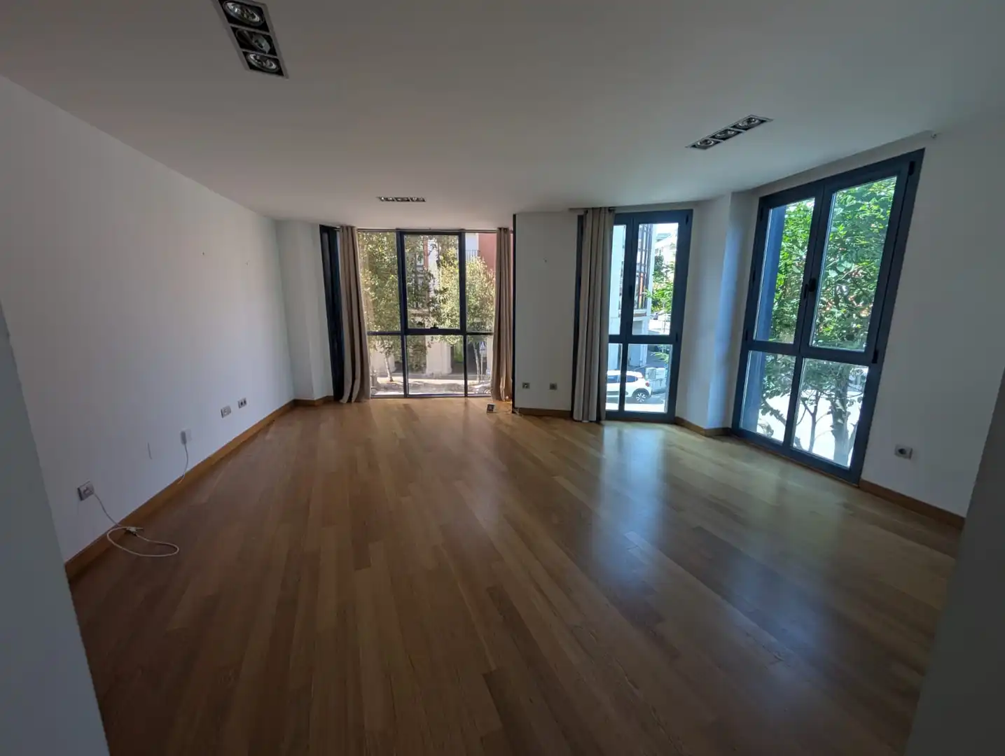 Piso en venta en Santander con Calefacción, Terraza y Trastero