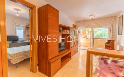 Living room of Flat for sale in Caldes d'Estrac  with Heating, Terrace and Furnished