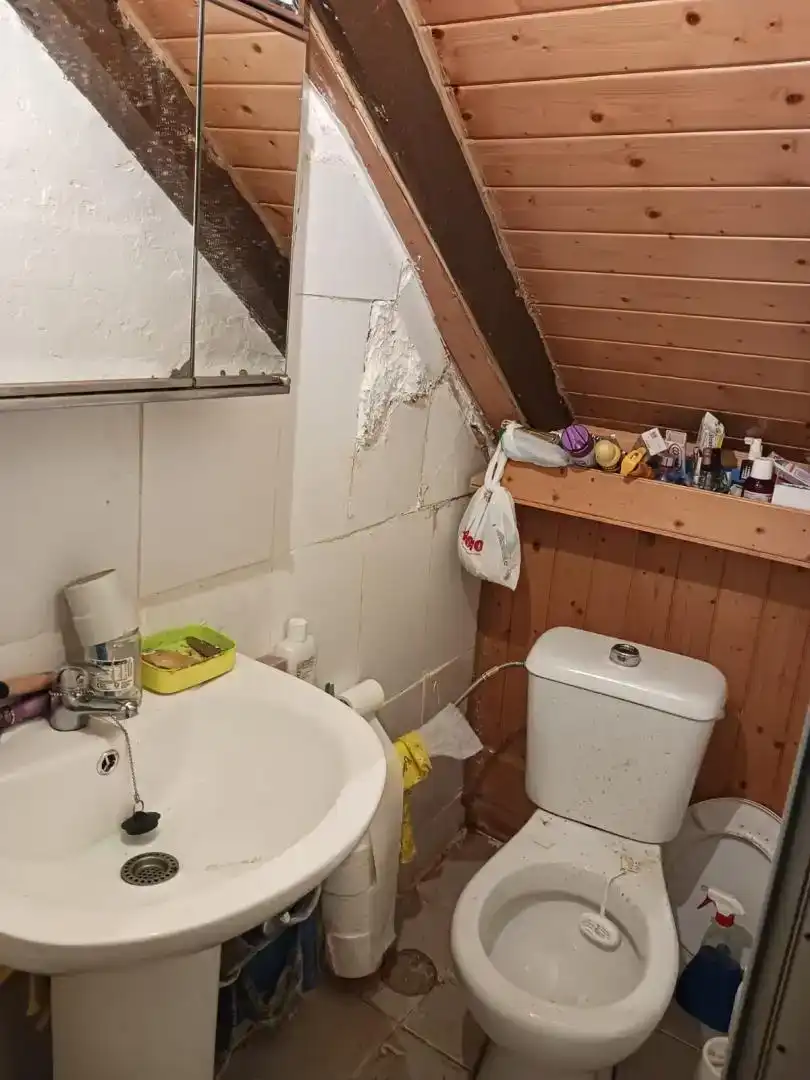 Baño de Piso en venta en Ribas de Sil con Balcón