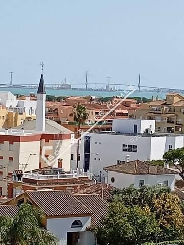 Piso en Venta en Calle Camino del Aguila en Soto de Vistahermosa