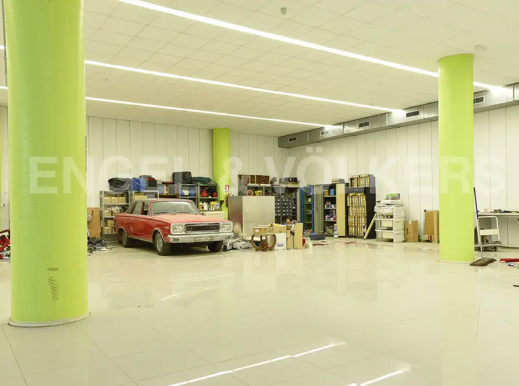 Nave industrial en venta en Sant Just Desvern