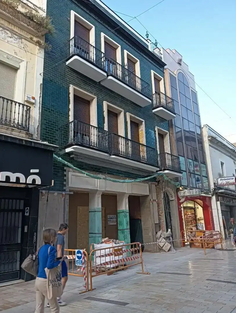 Vista exterior de Apartament en venda en  Huelva Capital amb Aire condicionat i Balcó