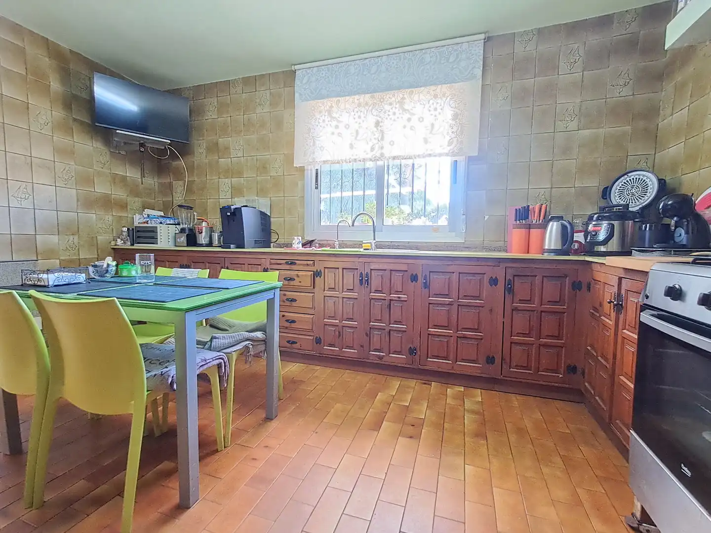 Cocina de Casa o chalet en venta en La Nucia con Jardín privado, Terraza y Horno
