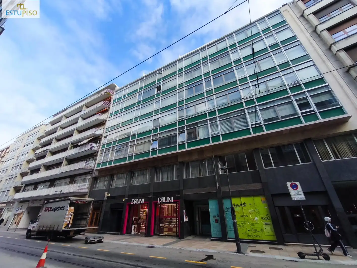 Exterior view of Flat for sale in Ensanche