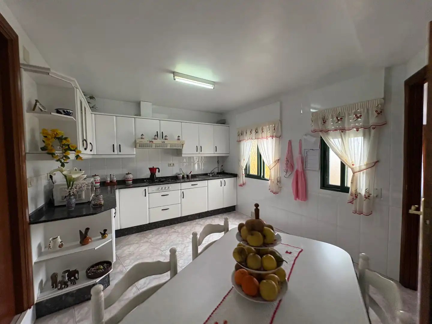 Kitchen of Houses for sale in Narón  with Private garden, Storage room and Furnished