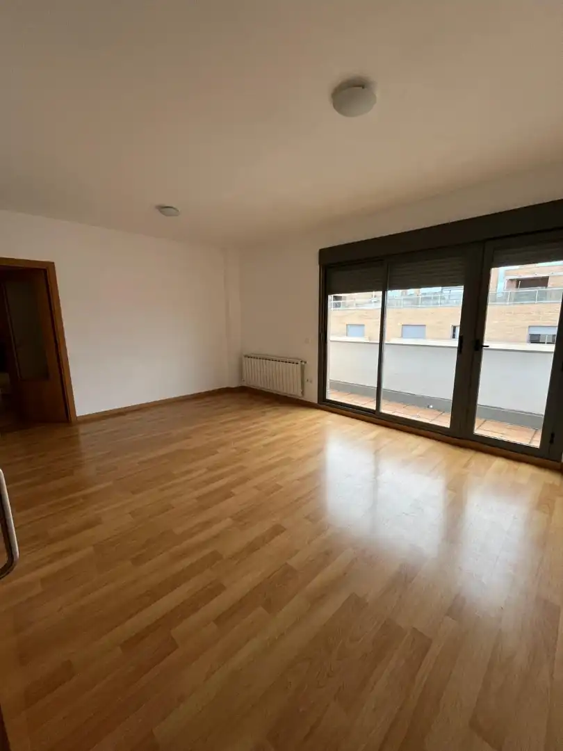 Habitación de Ático en venta en Arganda del Rey con Calefacción, Parquet y Terraza