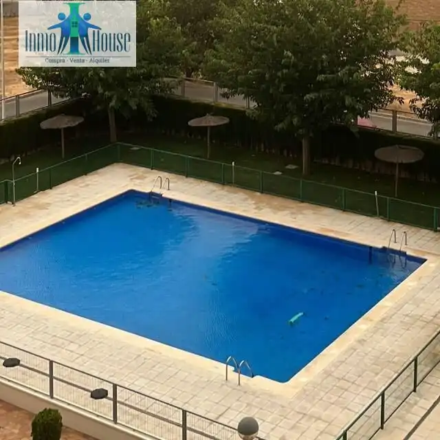 Piscina de Piso en venta en Albacete con Aire acondicionado, Calefacción y Terraza