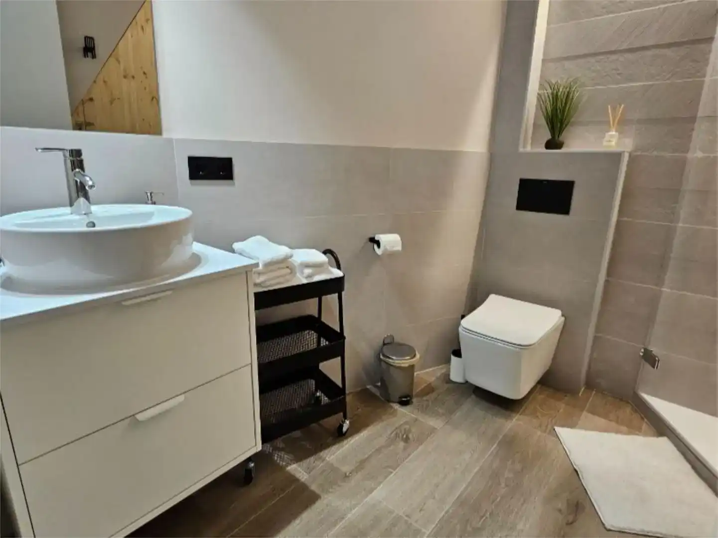 Bany de Loft de lloguer en  Pamplona / Iruña amb Aire condicionat i Moblat