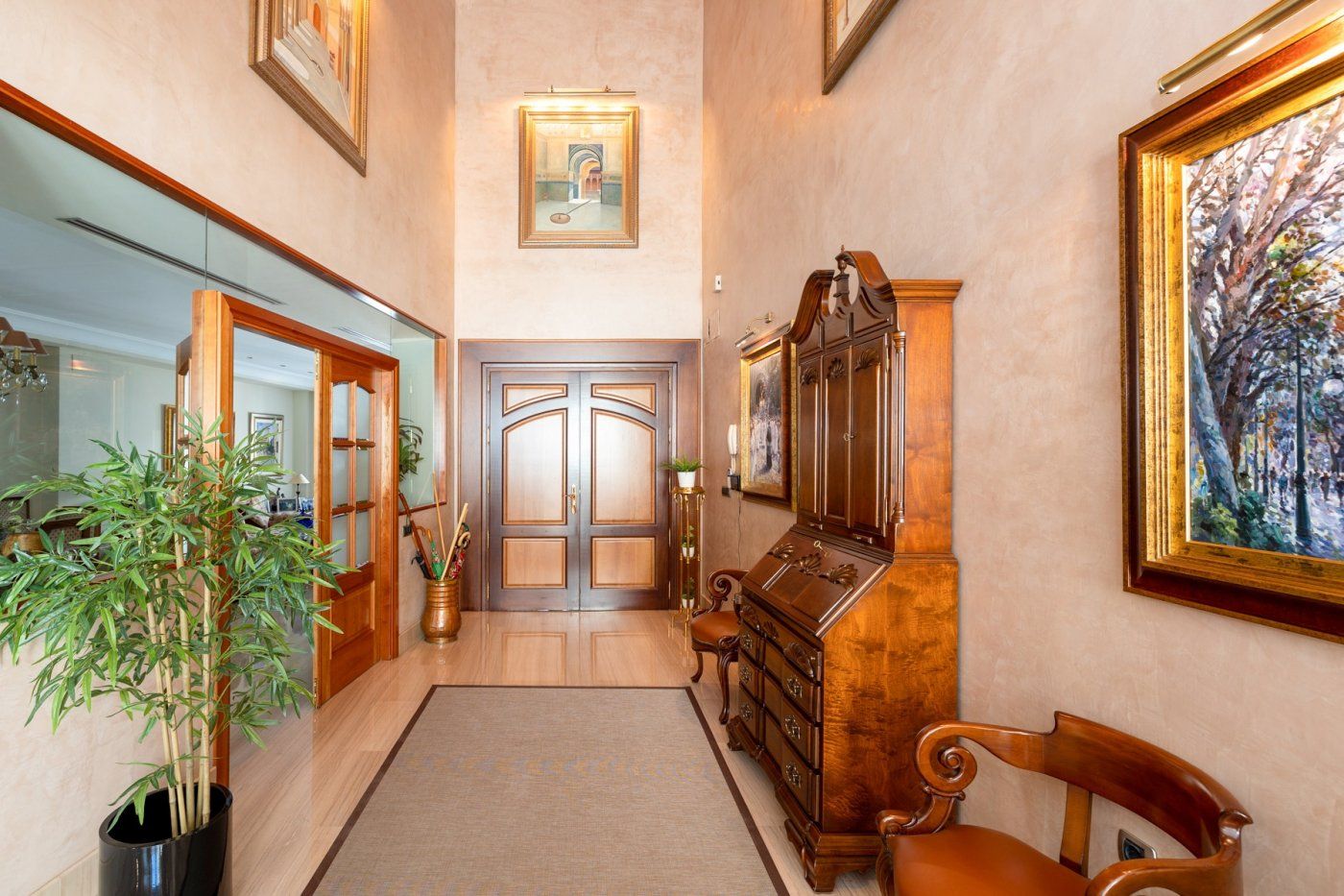 House or chalet for sale in  Granada Capital  with Air Conditioner, Heating and Terrace