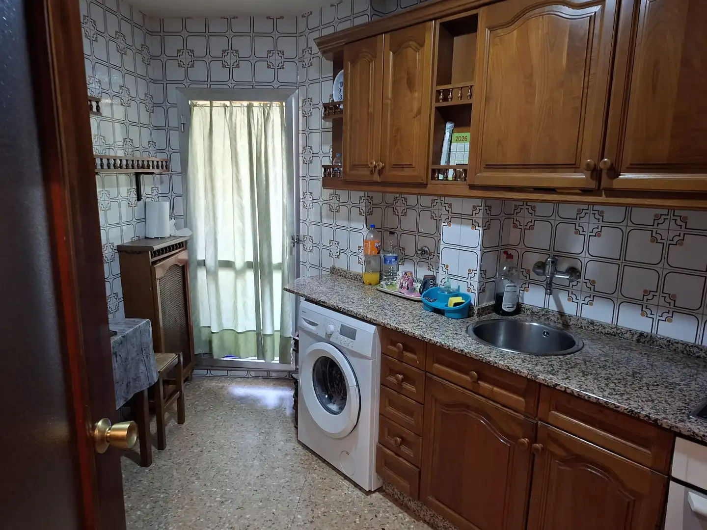 Cuina de Pis en venda en Caspe amb Calefacció, Moblat i Forn