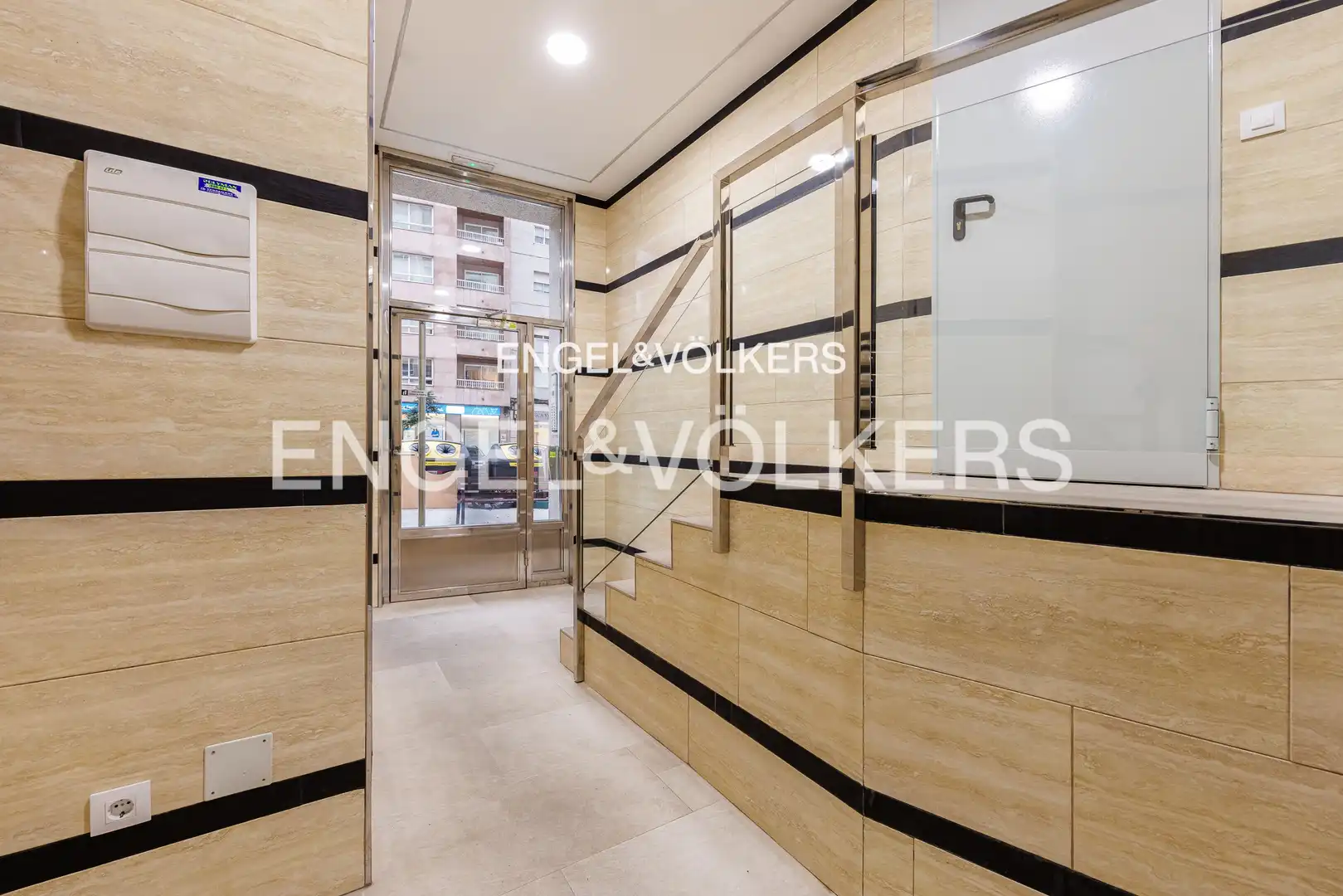 Piso en venta en Vigo  con Calefacción, Terraza y Balcón