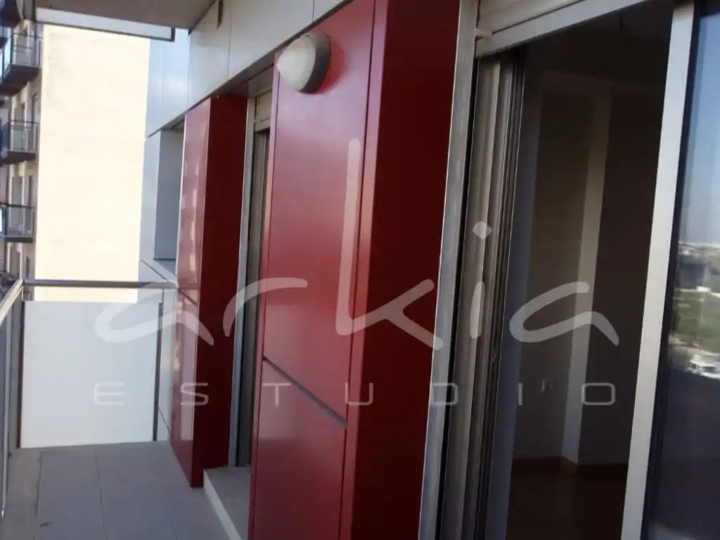 Piso con ascensor en venta en Parc Central, imagen 2