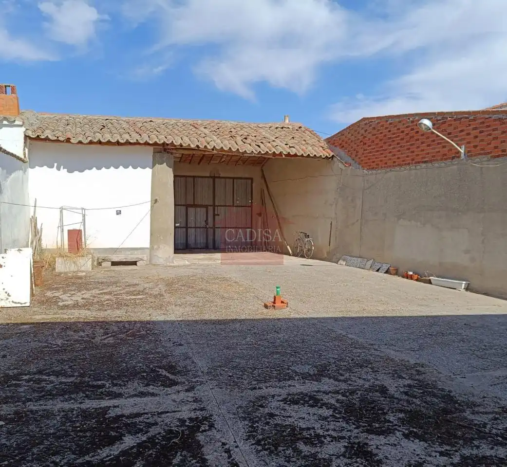 Vista exterior de Casa o chalet en venta en Santiago de la Puebla con Calefacción, Terraza y Trastero