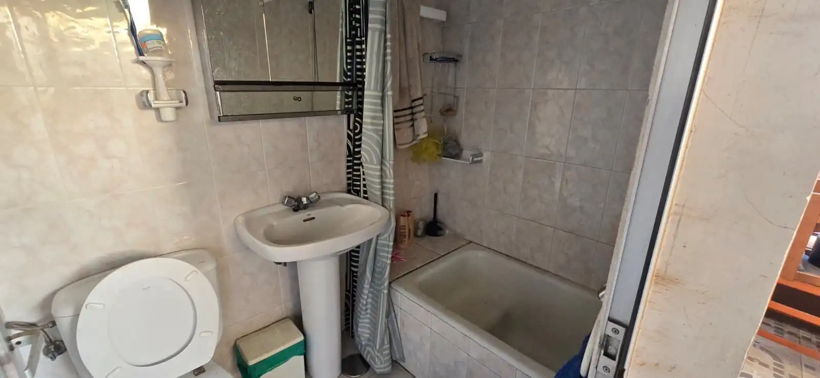 Bathroom of Houses for sale in Puertollano  with Terrace, Storage room and Furnished