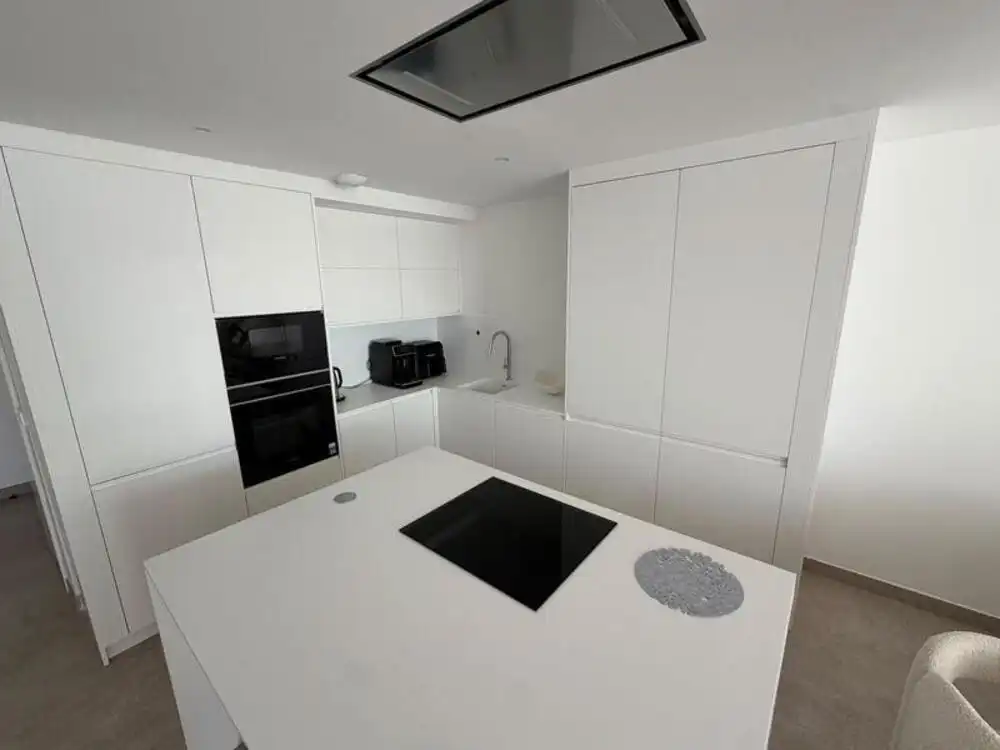 Attic for rent in Cancelada