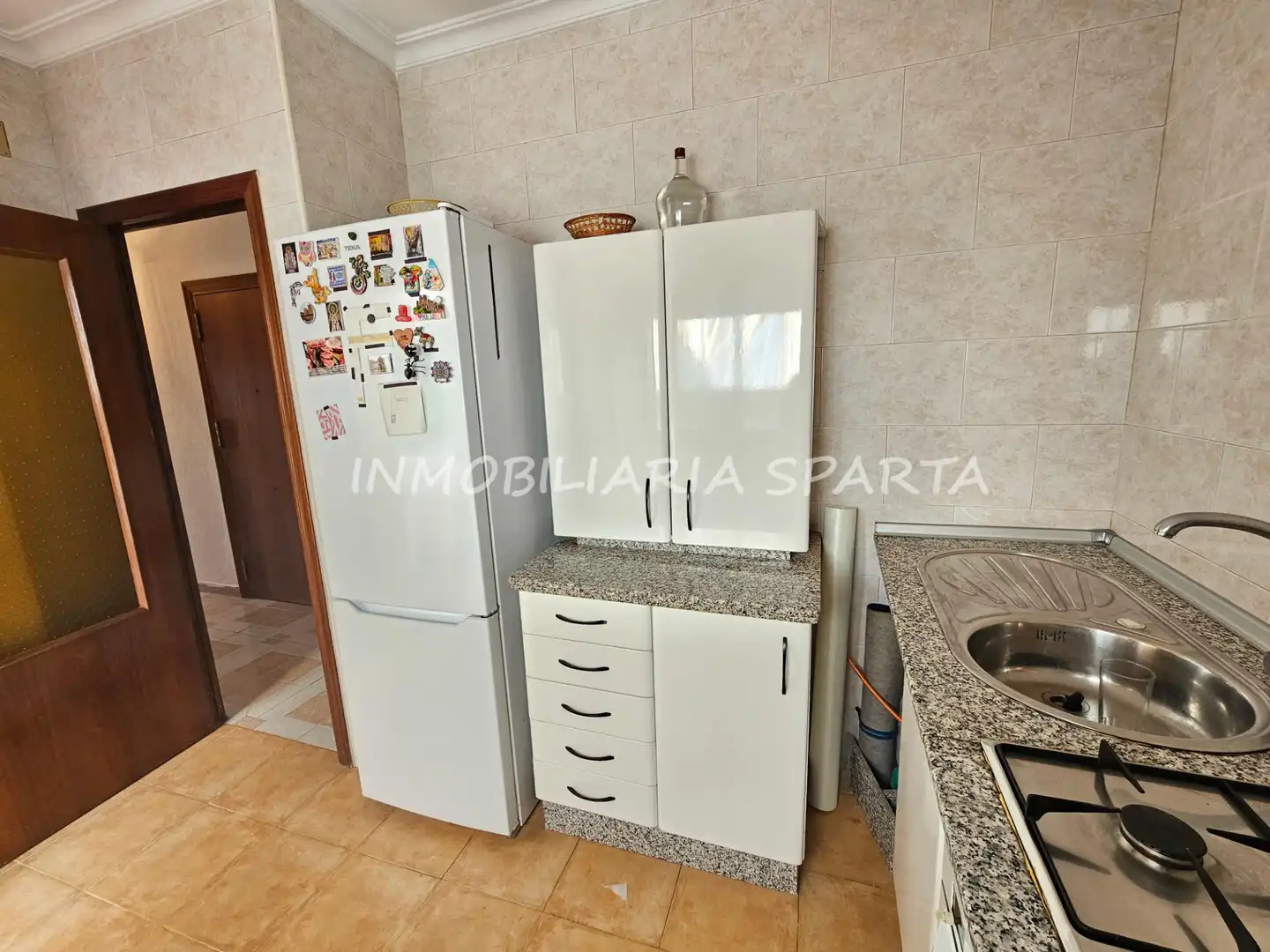 Cocina de Casa adosada en venta en Santiponce con Terraza, Trastero y Balcón