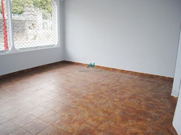 Local comercial de lloguer a Ampuero