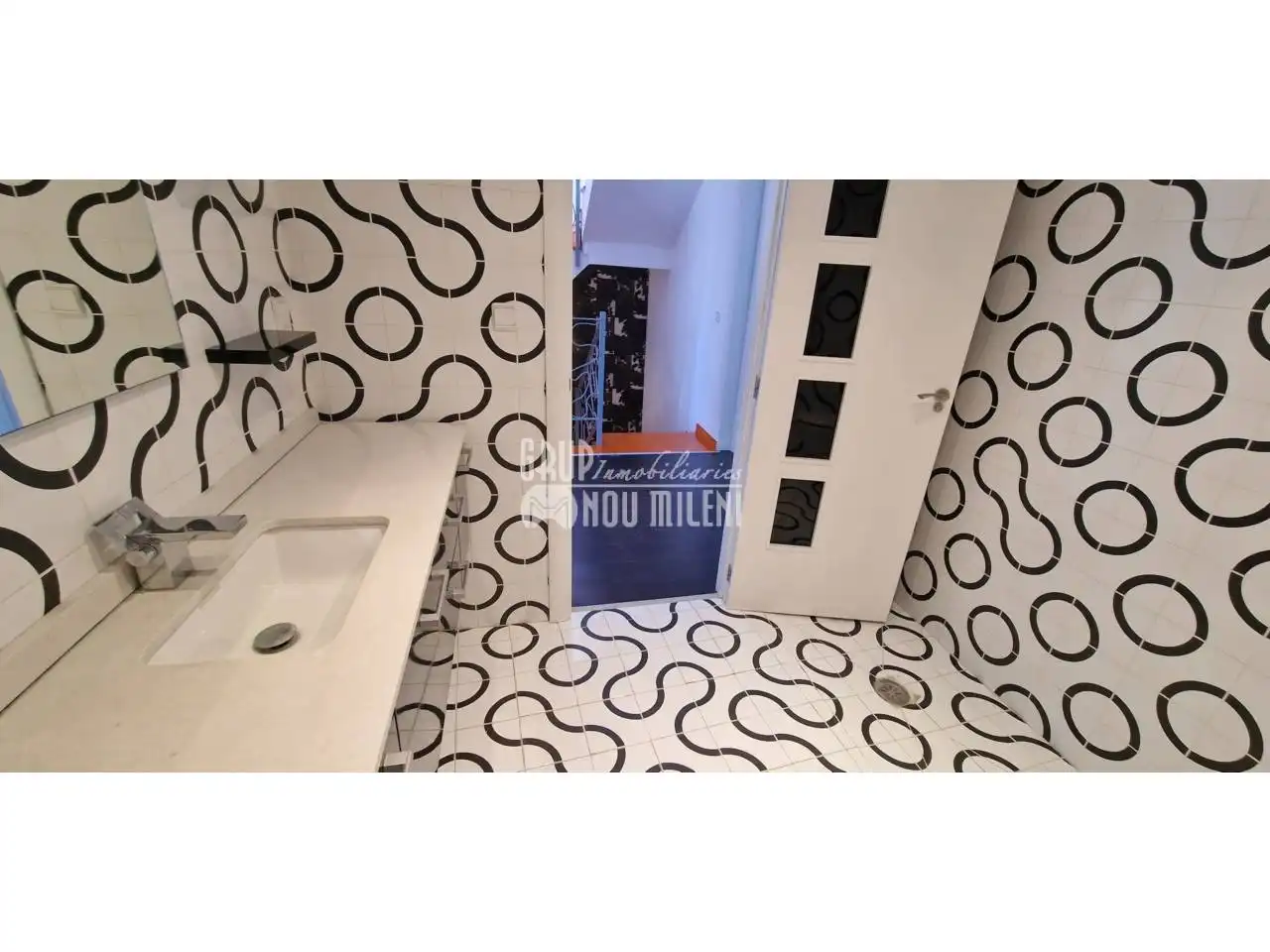Bathroom of Houses for sale in Catarroja  with Air Conditioner, Heating and Terrace