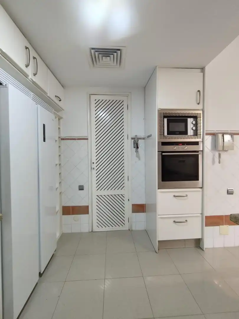 Kitchen of Flat for rent in Murcia  with Air Conditioner, Heating and Balcony
