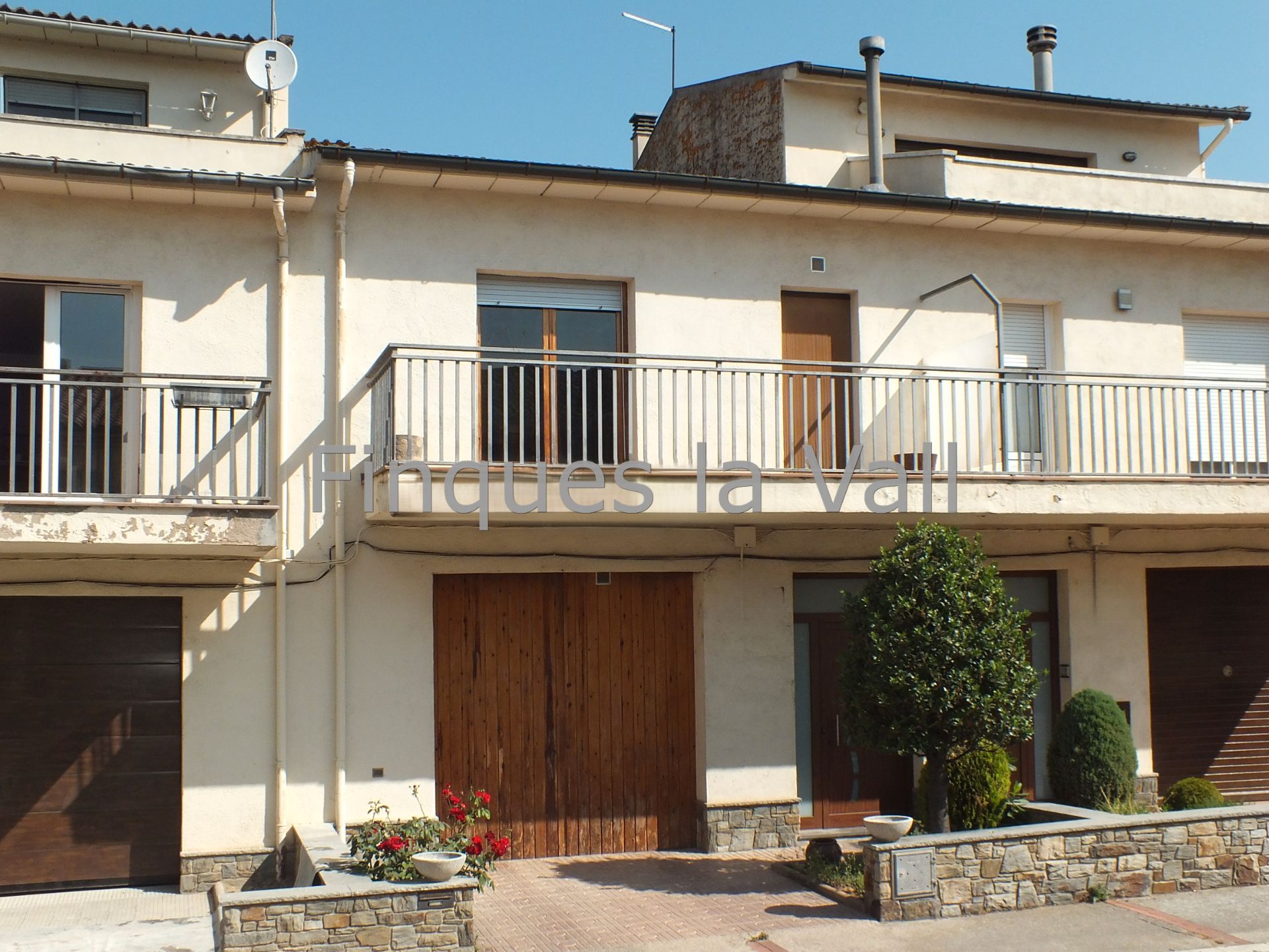 Vista exterior de Casa o xalet en venda en Santa Eugènia de Berga amb Calefacció, Jardí privat i Forn