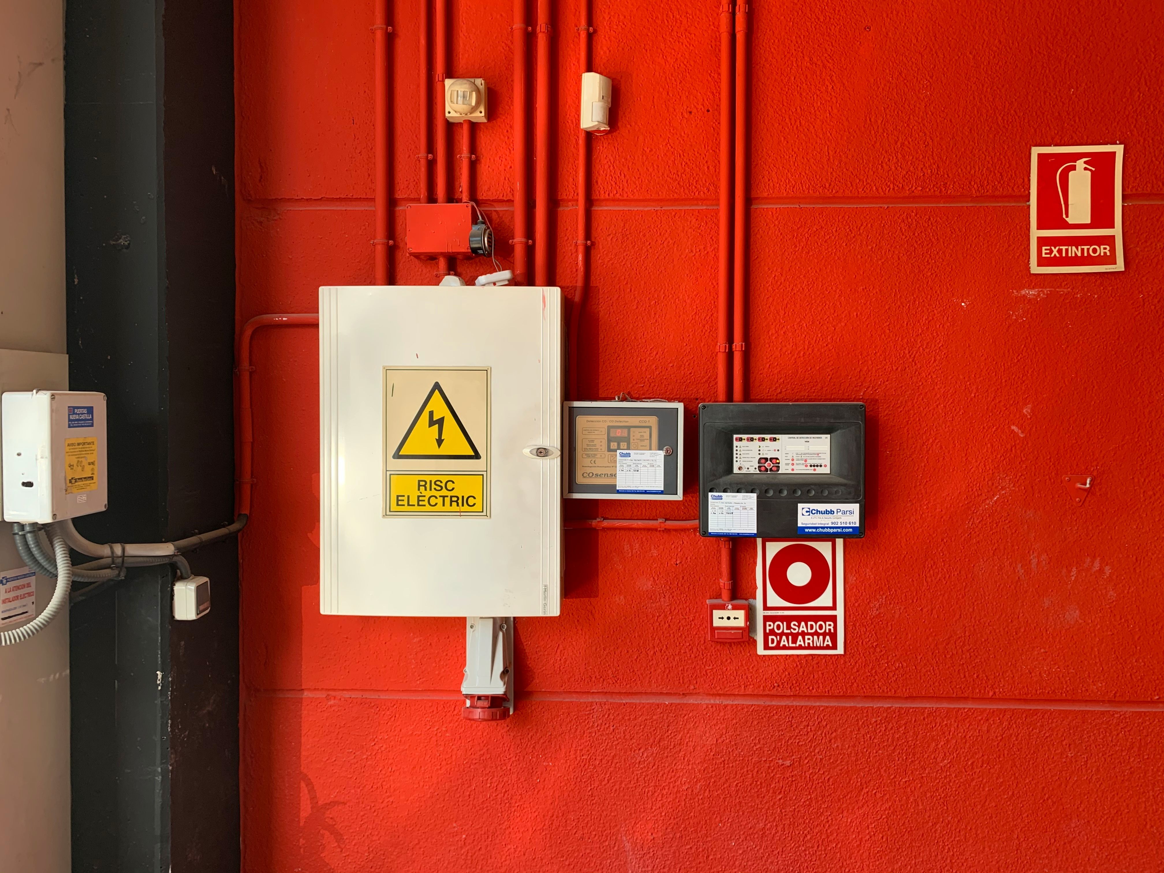 Exterior view of Industrial buildings to rent in Badalona  with Heating