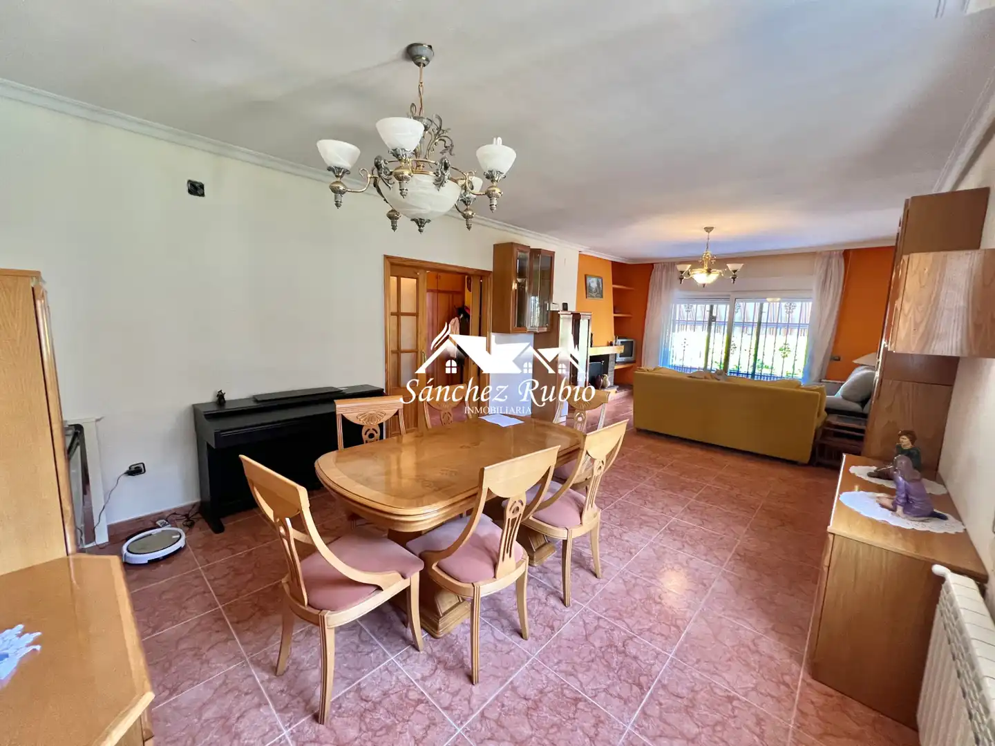 Dining room of Houses for sale in Galapagar  with Heating, Private garden and Parquet flooring