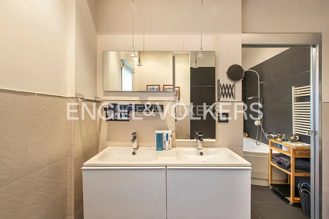 Baño de Casa o chalet en venta en Gijón  con Calefacción, Jardín privado y Terraza