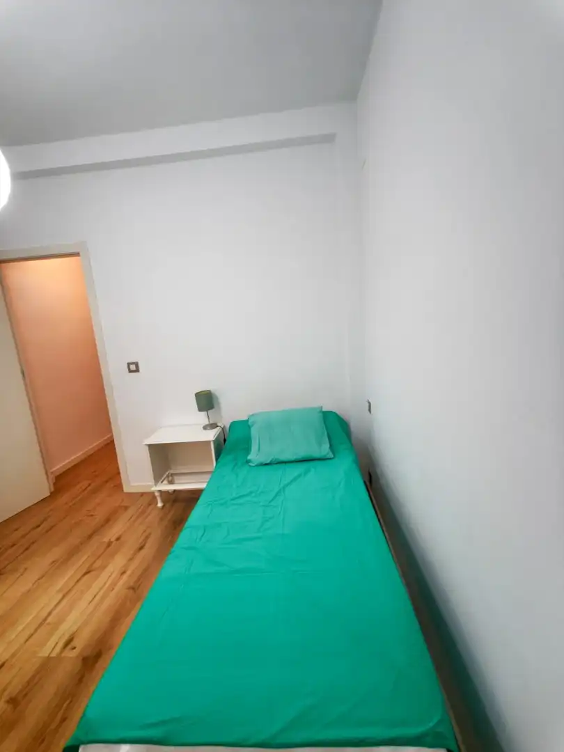 Piso con ascensor en alquiler en Calle GUILLEN SOROLLA, imagen 11