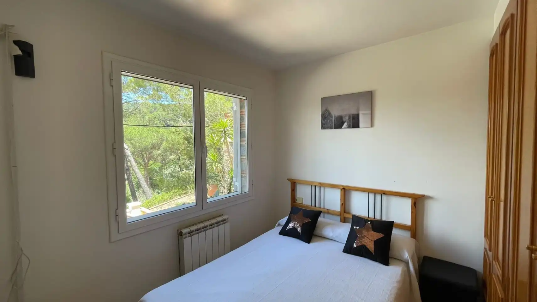Habitación de Casa o chalet en venta en Begur con Aire acondicionado, Calefacción y Jardín privado