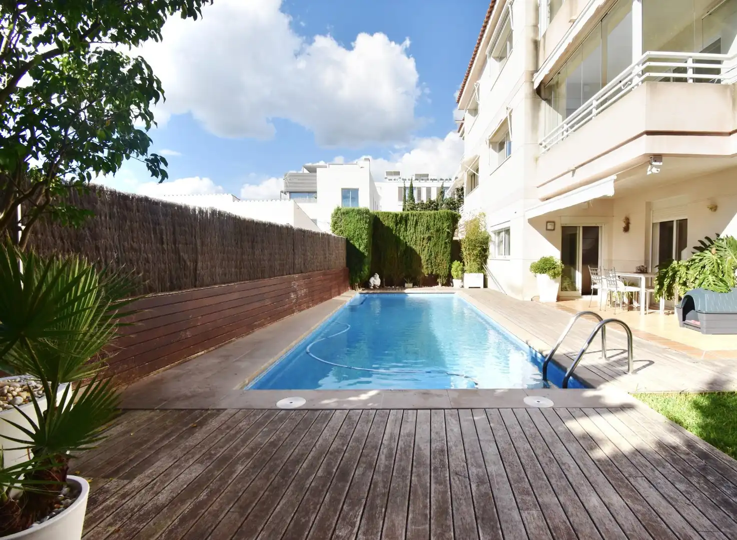 Piscina de Planta baja en venta en  Palma de Mallorca con Aire acondicionado, Calefacción y Jardín privado
