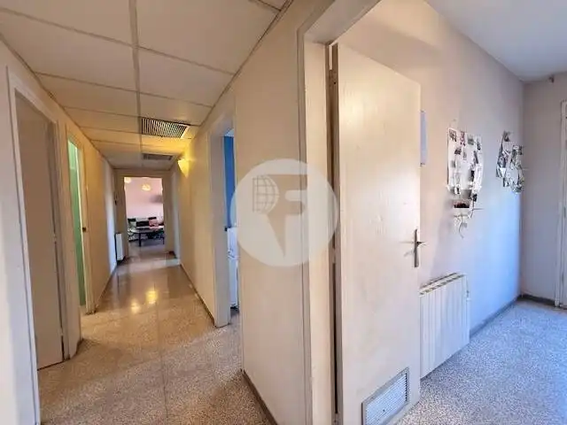 Piso en venta en Sabadell con Calefacción y Balcón