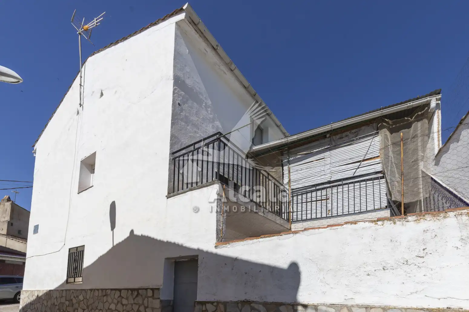 Vista exterior de Casa o xalet en venda en Espinosa de Henares amb Terrassa