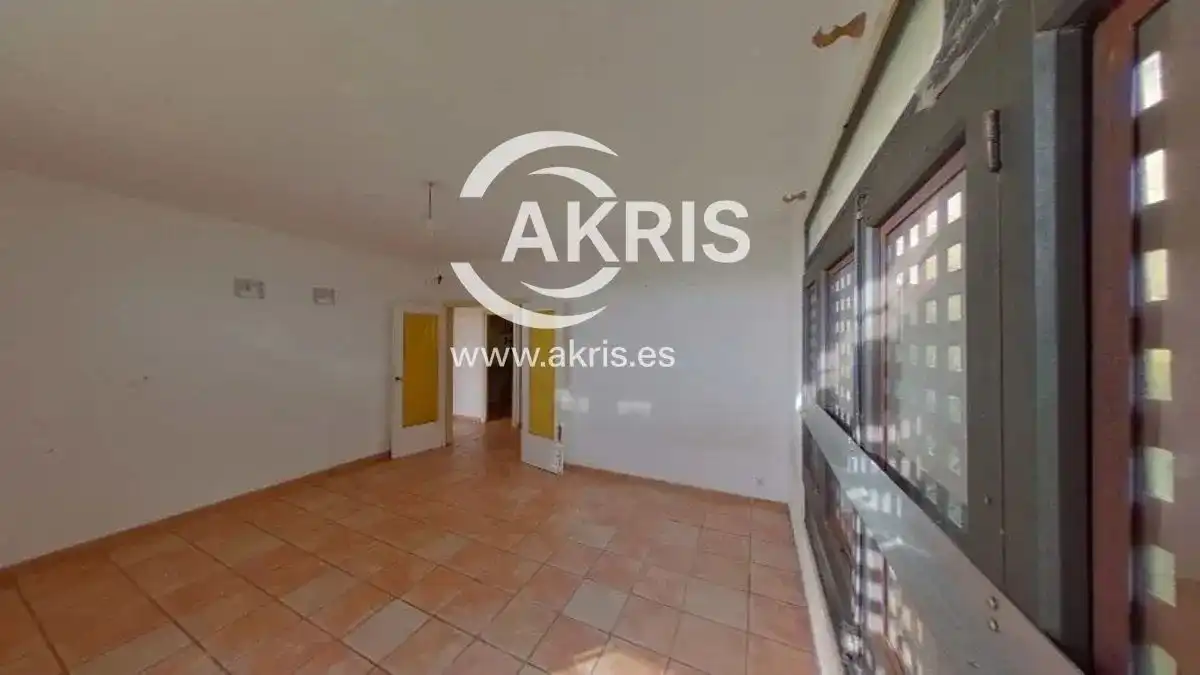 Detached house for sale in Escales de Laigua