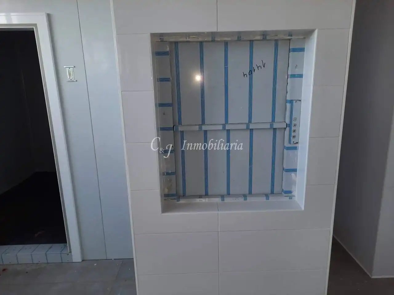 Badezimmer von Geschaftsraum zum Verkauf in Albalat dels Tarongers mit Klimaanlage