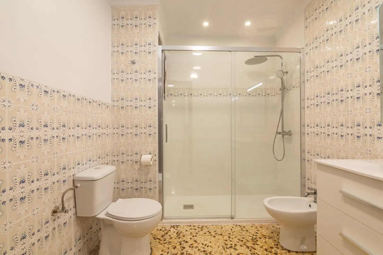 Baño de Piso de alquiler en Elche ciudad