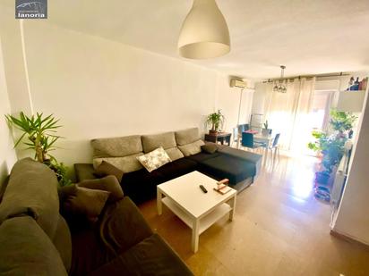 Living room of Flat for sale in  Albacete Capital  with Heating and Balcony