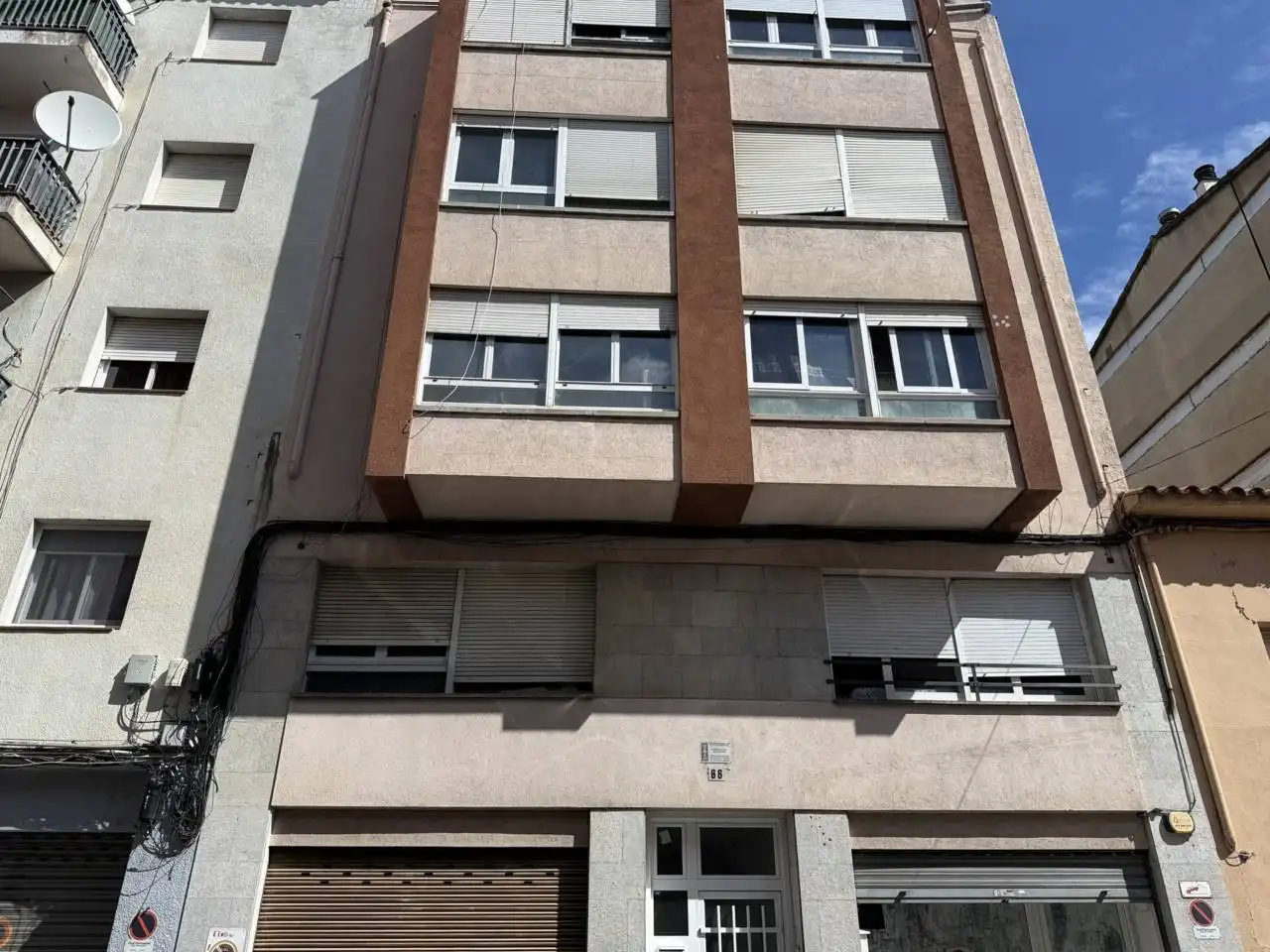 Vista exterior de Pis en venda en Girona