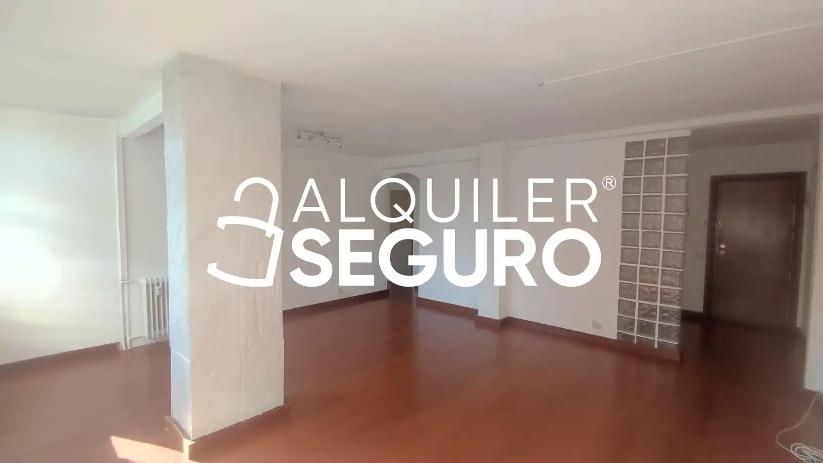 Vista exterior de Pis de lloguer en Alcobendas amb Aire condicionat, Calefacció i Piscina
