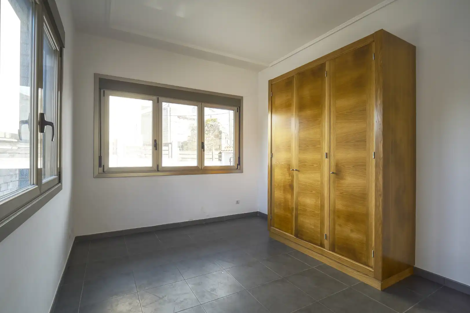 Dormitori de Casa o xalet en venda en Arteixo amb Parquet, Terrassa i Traster