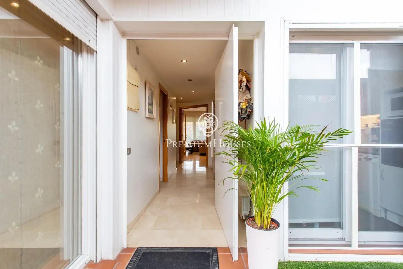 Detached homes for sale in Montgat  with Heating, Private garden and Terrace