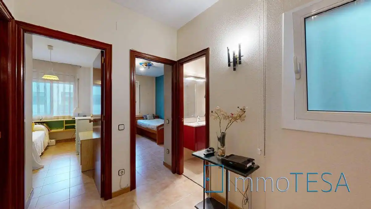 Habitación de Piso en venta en Barberà del Vallès con Calefacción, Trastero y Balcón