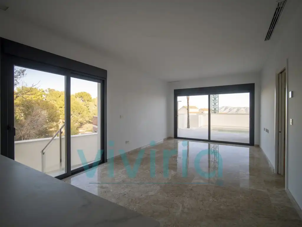 Sala d'estar de Casa o xalet en venda en La Nucia amb Piscina