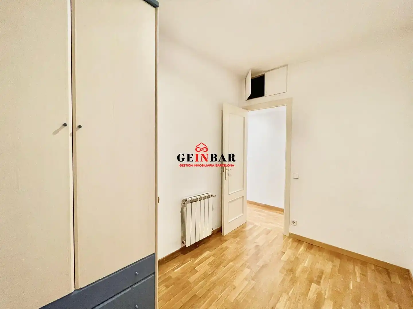 Habitación de Piso en venta en Barcelona con Calefacción y Parquet
