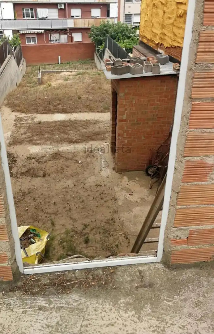 Terreno residencial en venta en Carrer Pere Bombardó, imagen 3