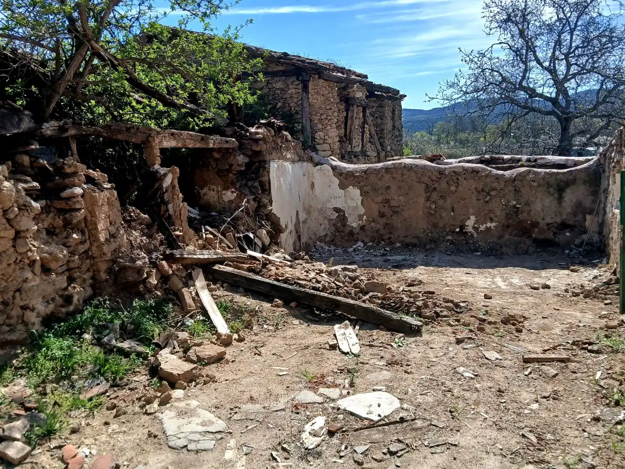 Außenansicht von Residential zum Verkauf in Gargantilla del Lozoya