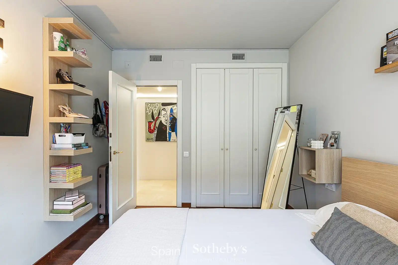 Bedroom of Apartments for sale in Sitges  with Air Conditioner, Storage room and Community pool