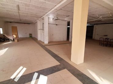 Local comercial en venda a La Roda