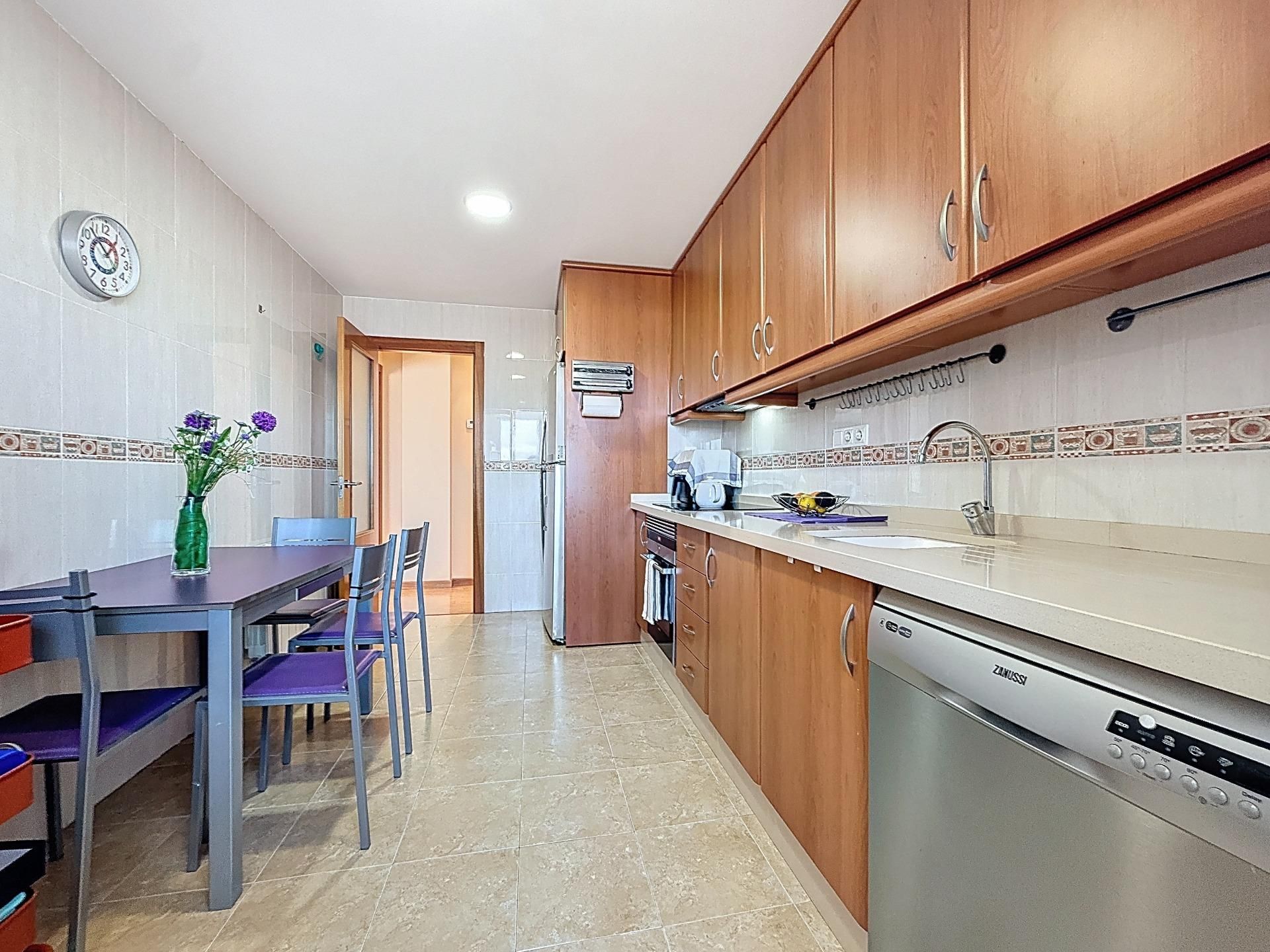 Cocina de Piso en venta en Castalla con Calefacción, Trastero y Balcón
