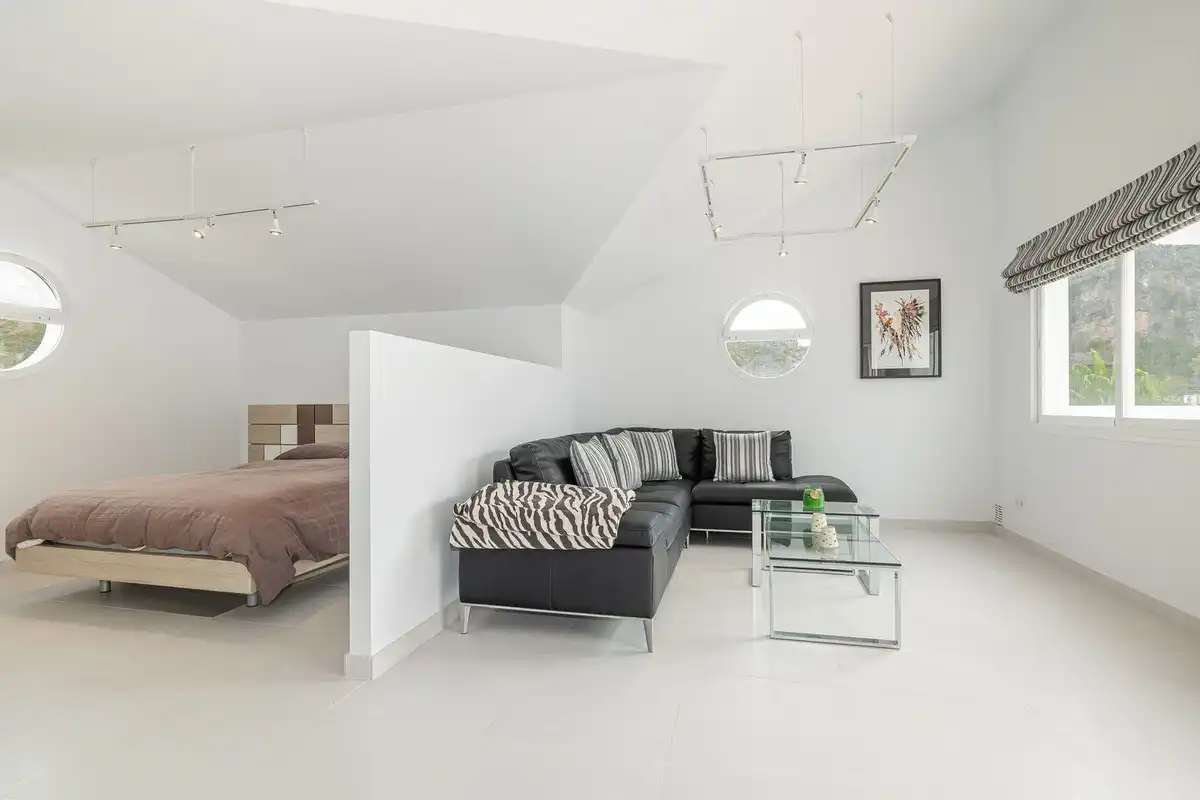 Living room of Duplexes for sale in Benahavís  with Air Conditioner, Heating and Terrace