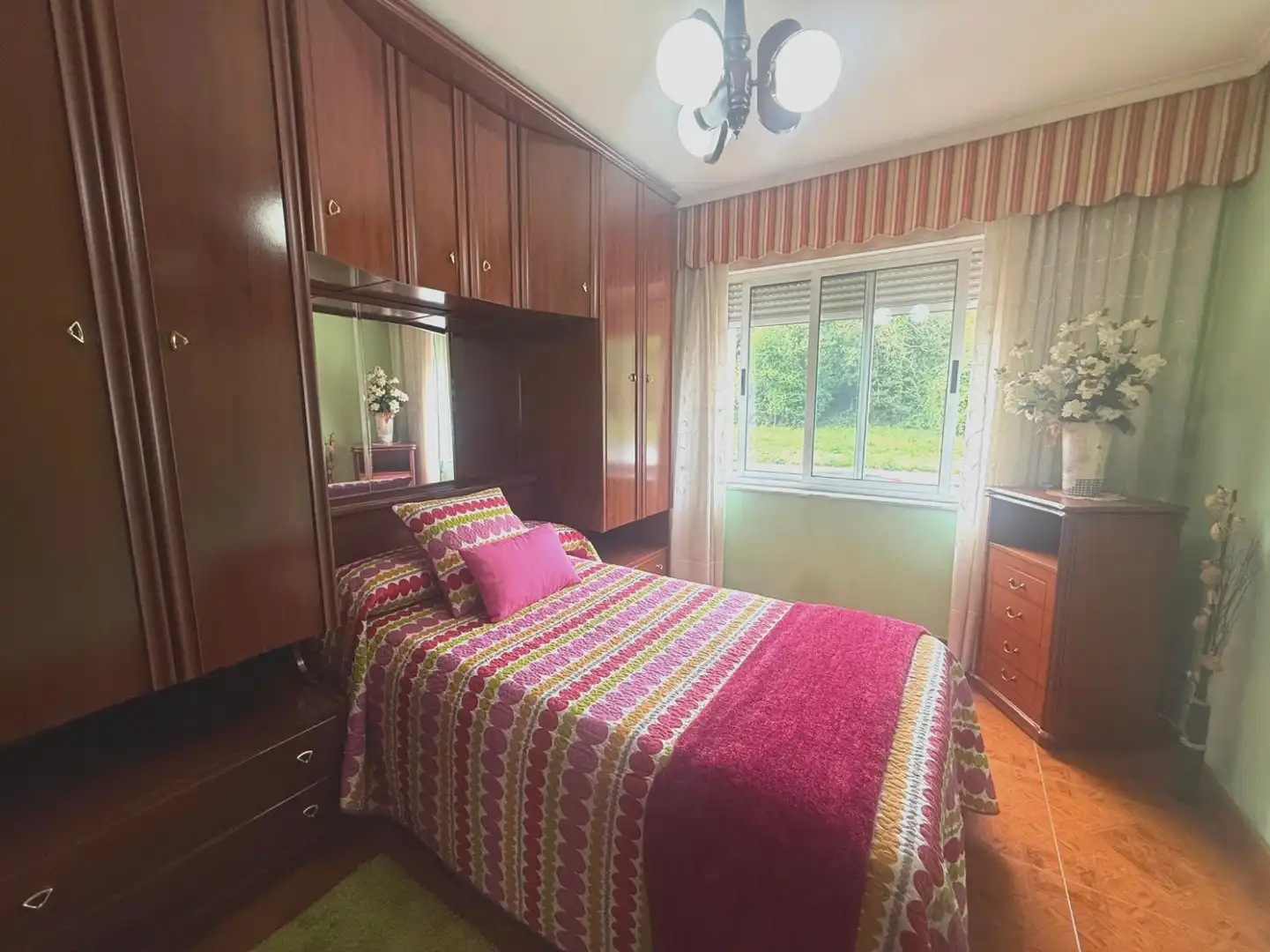 Bedroom of Flat for sale in Avilés  with Private garden, Parquet flooring and Furnished
